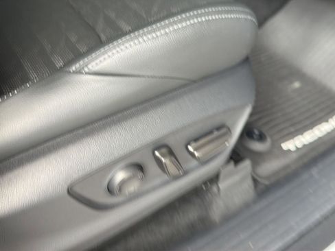 Used 2024 Toyota Tacoma TRD Off-Road w/ TRD Off Road Premium Package AWD/4WD image 15