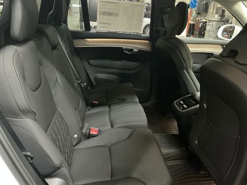New 2026 Volvo XC90 B6 Plus w/ Protection Package Premier AWD/4WD image 11