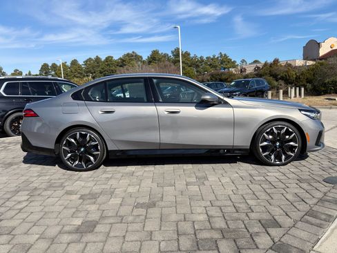 New 2026 BMW 530i w/ M Sport Package RWD image 8