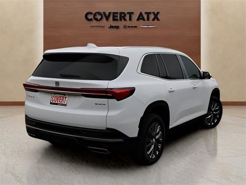 Used 2025 Buick Enclave Preferred image 5