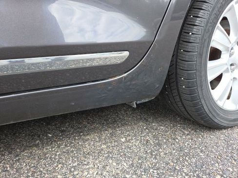 Used 2013 Buick LaCrosse FWD image 22