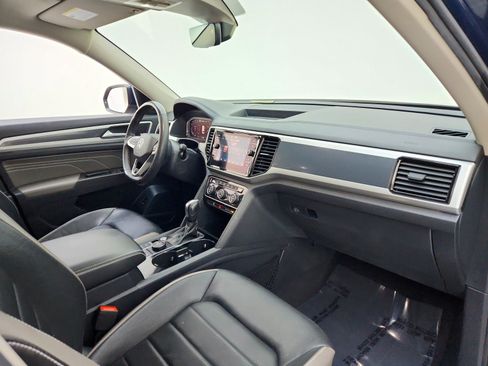 Used 2022 Volkswagen Atlas SEL Premium AWD/4WD image 30