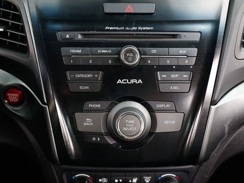 Used 2013 Acura ILX w/ Premium Package FWD image 32