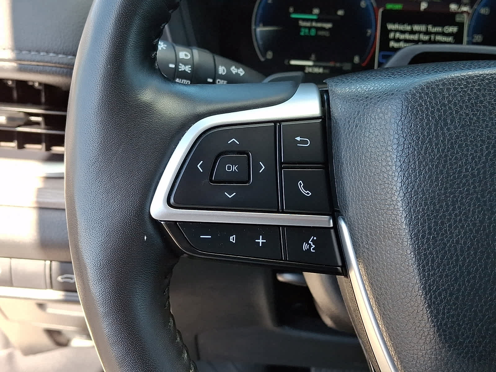 Certified 2024 Toyota Grand Highlander AWD image 26
