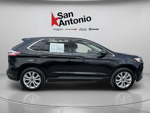Used 2020 Ford Edge Titanium w/ Equipment Group 301A AWD/4WD image 17