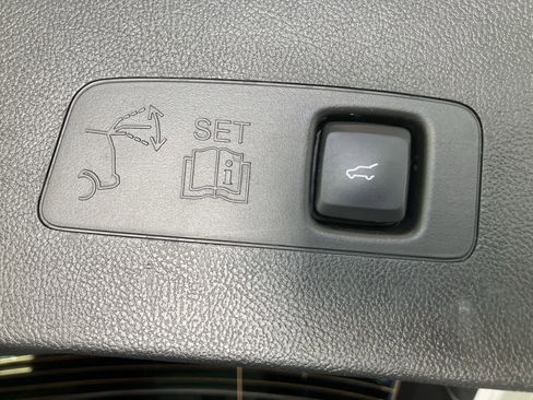 Used 2022 Lincoln Corsair Reserve w/ Equipment Group 201A image 29