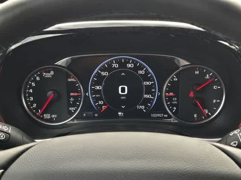 Used 2023 Chevrolet Traverse High Country FWD image 19