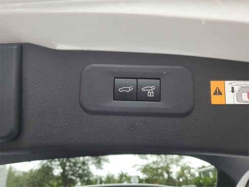 Used 2024 Lexus NX 250 FWD w/ Premium Package image 7