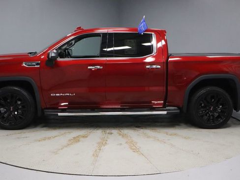 Used 2021 GMC Sierra 1500 Denali w/ Technology Package AWD/4WD image 8