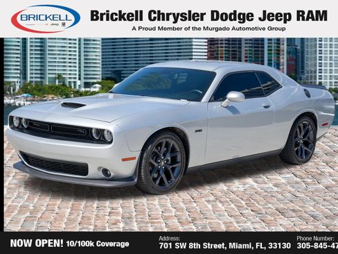 Used 2023 Dodge Challenger R/T w/ Plus Package RWD image 1