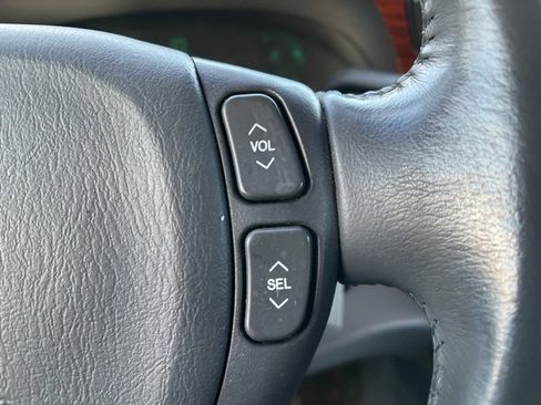 Used 2002 Cadillac De Ville image 17