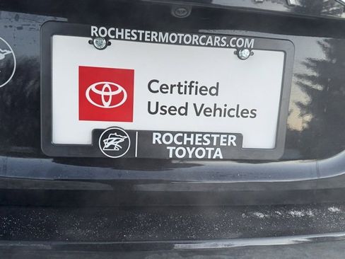 Certified 2018 Toyota Camry LE image 40