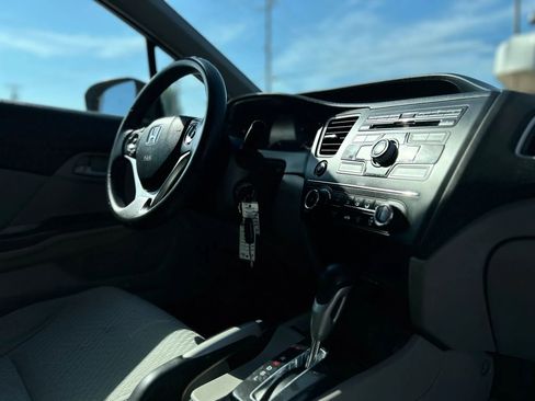 Used 2014 Honda Civic LX image 43