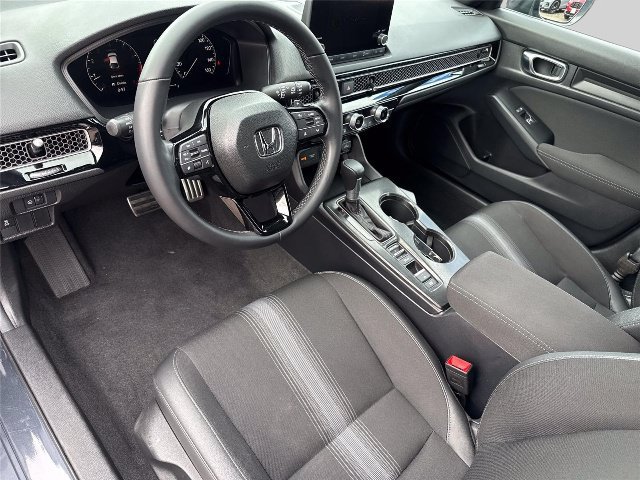 Used 2025 Honda Civic Sport image 10