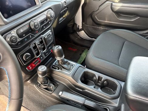 Used 2023 Jeep Wrangler Unlimited Rubicon 4xe w/ Steel Bumper Group image 6