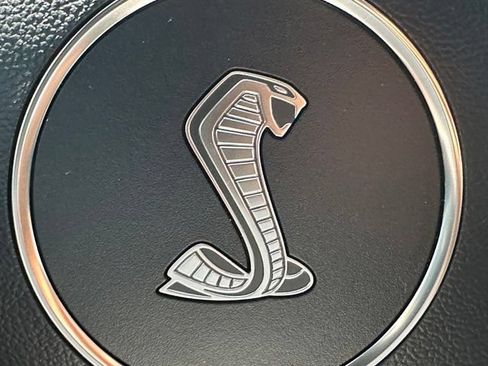Certified 2021 Ford Mustang Shelby GT500 w/ Technology Package RWD image 9