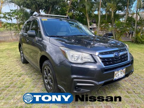 Used 2017 Subaru Forester 2.5i AWD/4WD image 19