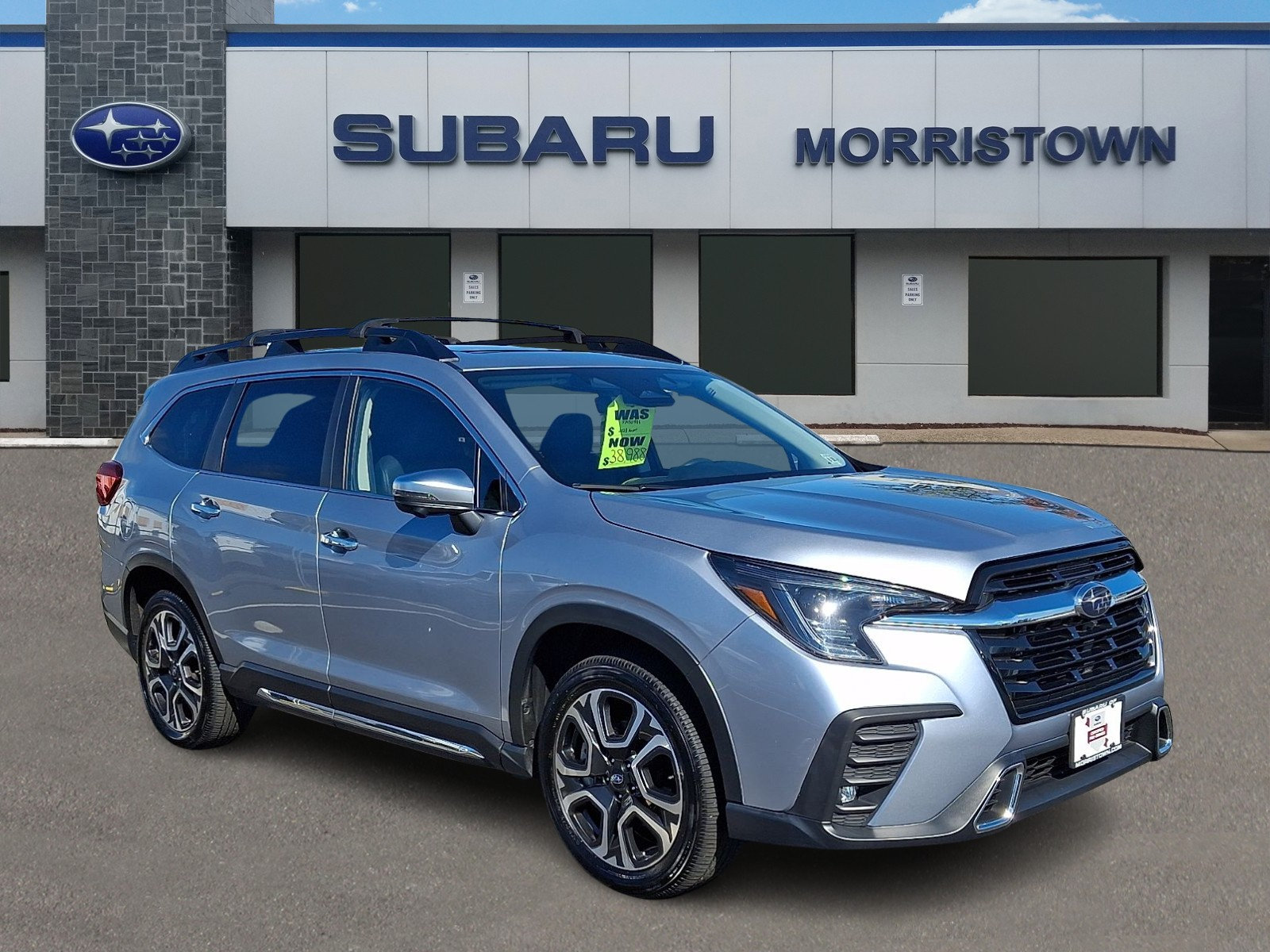 Certified 2023 Subaru Ascent Touring AWD/4WD image 1