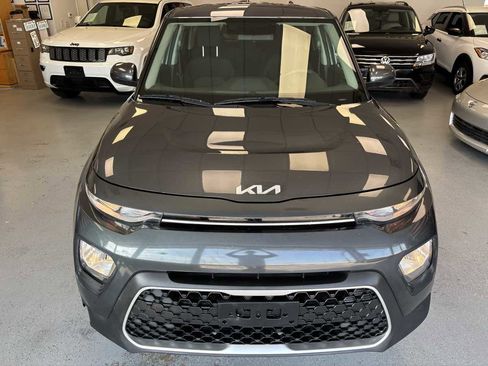 Used 2022 Kia Soul LX image 34