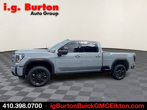 Certified 2025 GMC Sierra 2500 AT4 w/ AT4 Premium Plus Package AWD/4WD image 4