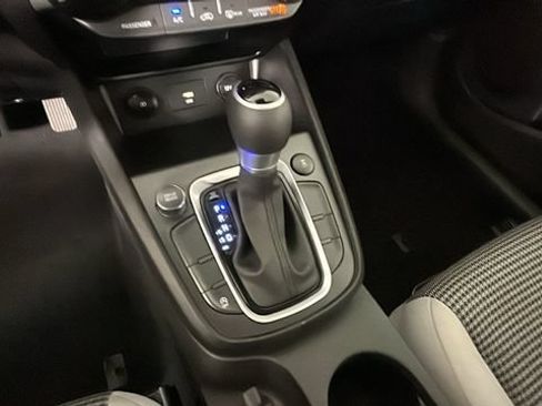 Certified 2023 Hyundai Kona SE AWD/4WD image 20
