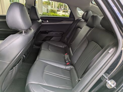 Used 2022 Kia K5 EX w/ EX Premium Package image 16