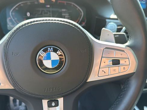 Used 2022 BMW 750i xDrive w/ Executive Package AWD/4WD image 22