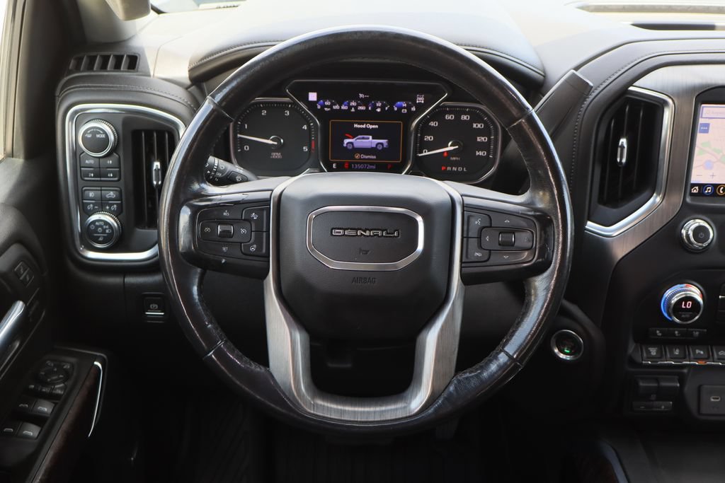 Used 2021 GMC Sierra 2500 Denali w/ Denali Ultimate Package AWD/4WD image 14
