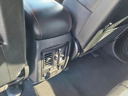 Used 2024 Dodge Durango GT AWD/4WD image 17
