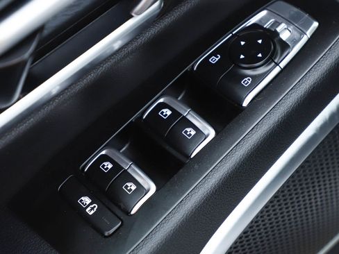 Used 2022 Kia Telluride SX w/ Nightfall Edition Package AWD/4WD image 19