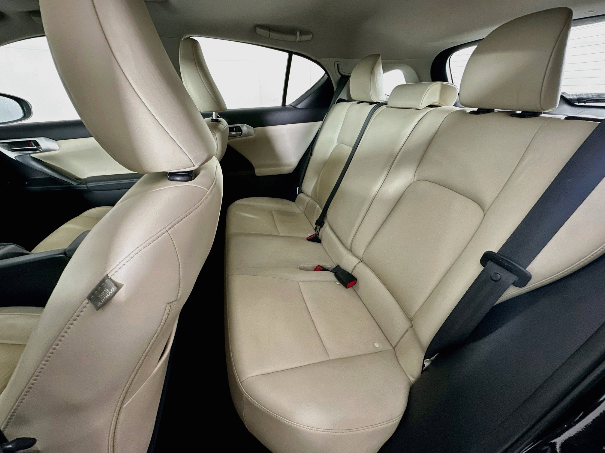 Used 2012 Lexus CT 200h Premium w/ Premium Audio Pkg FWD image 28