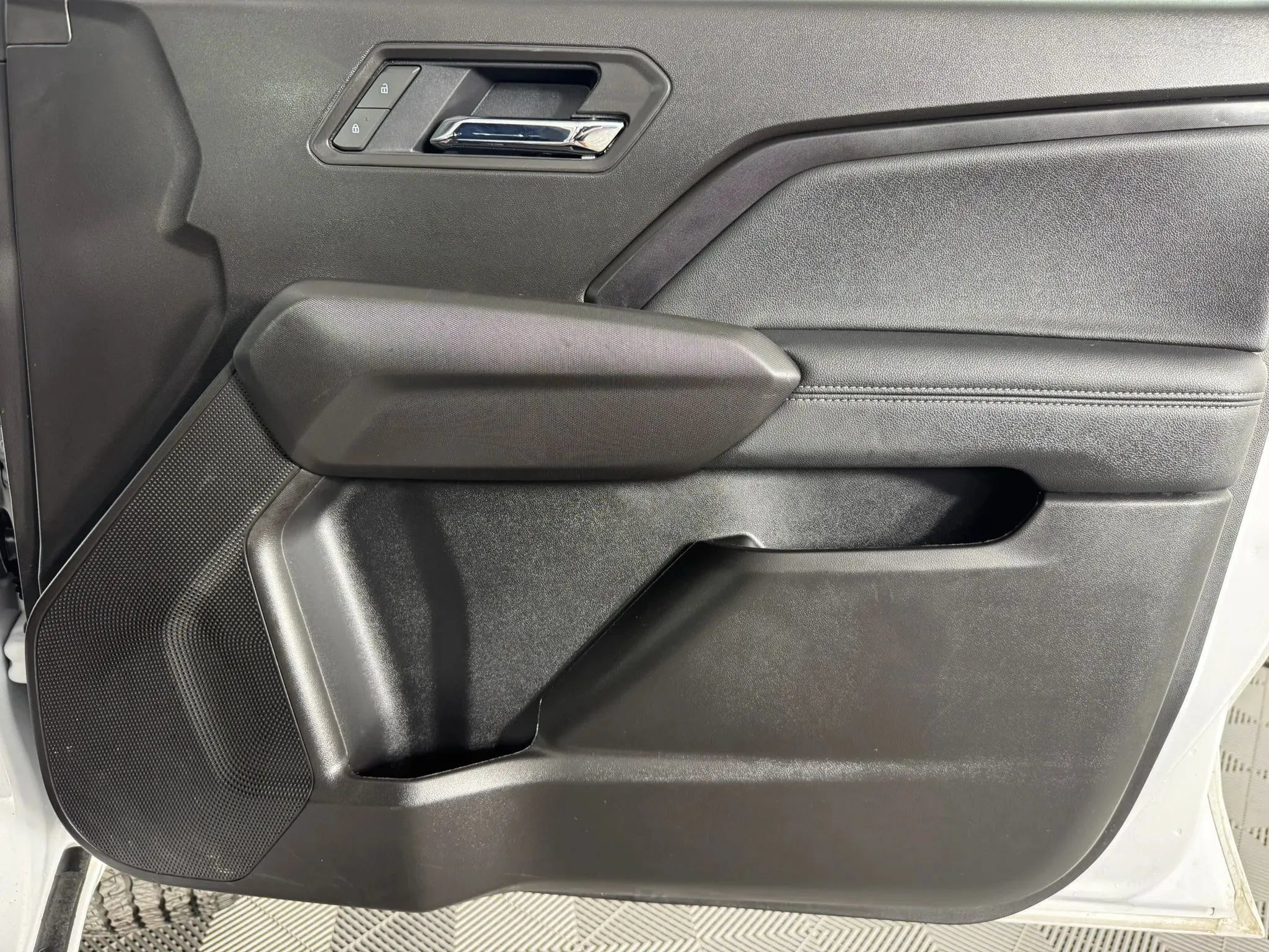 Used 2025 GMC Canyon Elevation AWD/4WD image 38