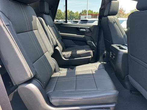 New 2026 Chevrolet Tahoe High Country w/ Sun And Tow Package RWD image 17