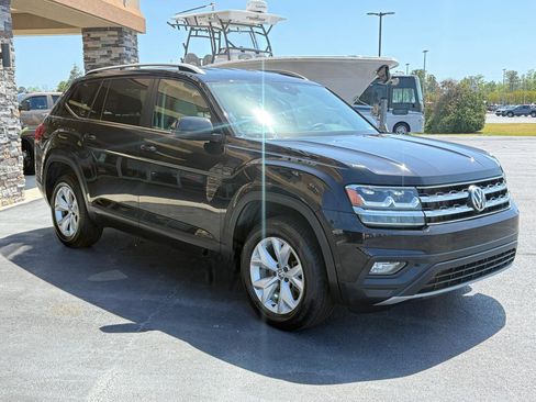 Used 2018 Volkswagen Atlas SE image 6