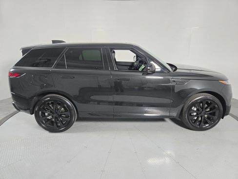 New 2026 Land Rover Range Rover Sport Dynamic SE AWD/4WD image 4