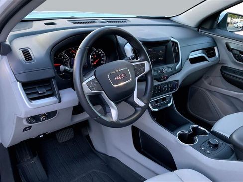 Used 2022 GMC Terrain SLE w/ Driver Convenience Package FWD image 15