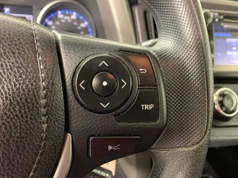 Used 2018 Toyota RAV4 LE w/ All Weather Liner Package image 22