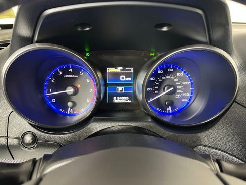 Used 2015 Subaru Legacy 2.5i Premium w/ Moonroof Package AWD/4WD image 21