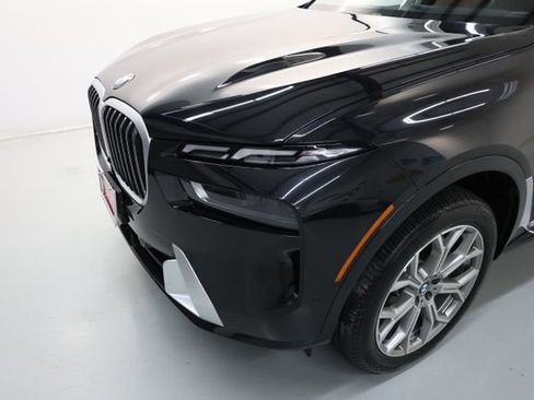 Used 2026 BMW X7 xDrive40i AWD/4WD image 64
