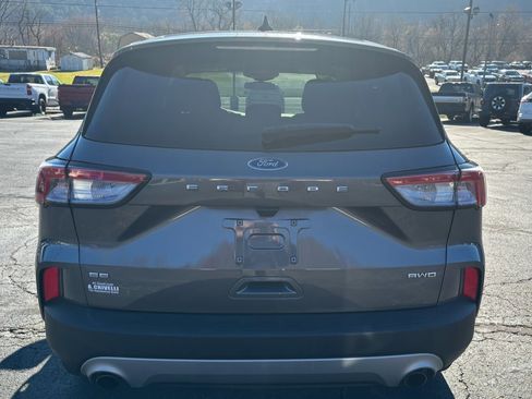 Used 2022 Ford Escape SE w/ Convenience Package image 5