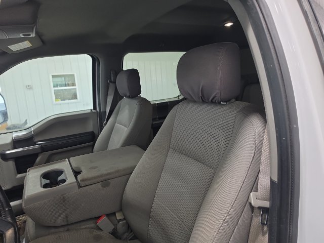 Used 2020 Ford F150 XLT w/ Equipment Group 302A Luxury AWD/4WD image 16