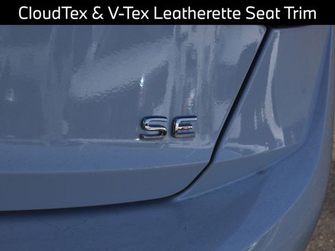 Used 2025 Volkswagen Jetta SE image 18