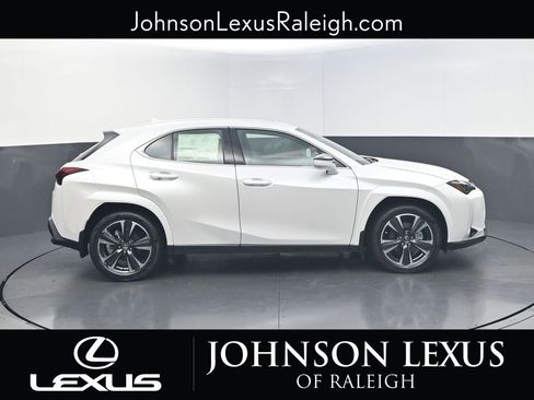 New 2025 Lexus UX 300h FWD image 6