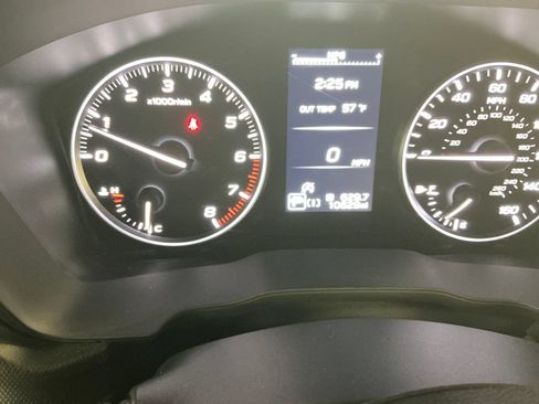 Certified 2025 Subaru Forester Premium AWD/4WD image 23