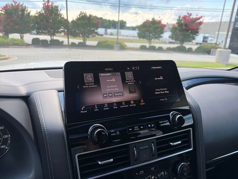 Used 2023 INFINITI QX80 Sensory w/ All-Season Package AWD/4WD image 9