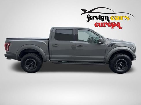 Used 2018 Ford F150 Raptor w/ Equipment Group 802A Luxury image 8
