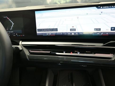 Certified 2025 BMW 530i xDrive 530i xDrive image 28