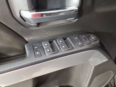 Used 2017 Chevrolet Silverado 1500 LT w/ Midnight Edition AWD/4WD image 13