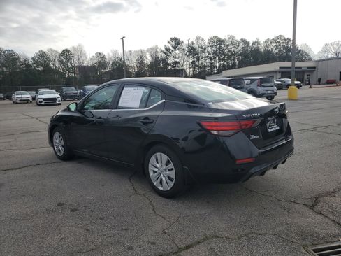 Used 2024 Nissan Sentra S image 4