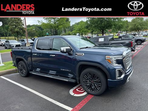 Used 2022 GMC Sierra 1500 Denali w/ Driver Alert Package II AWD/4WD image 1
